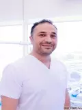 دكتور  زياد صقر
